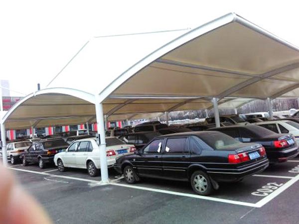 膜结构停车棚